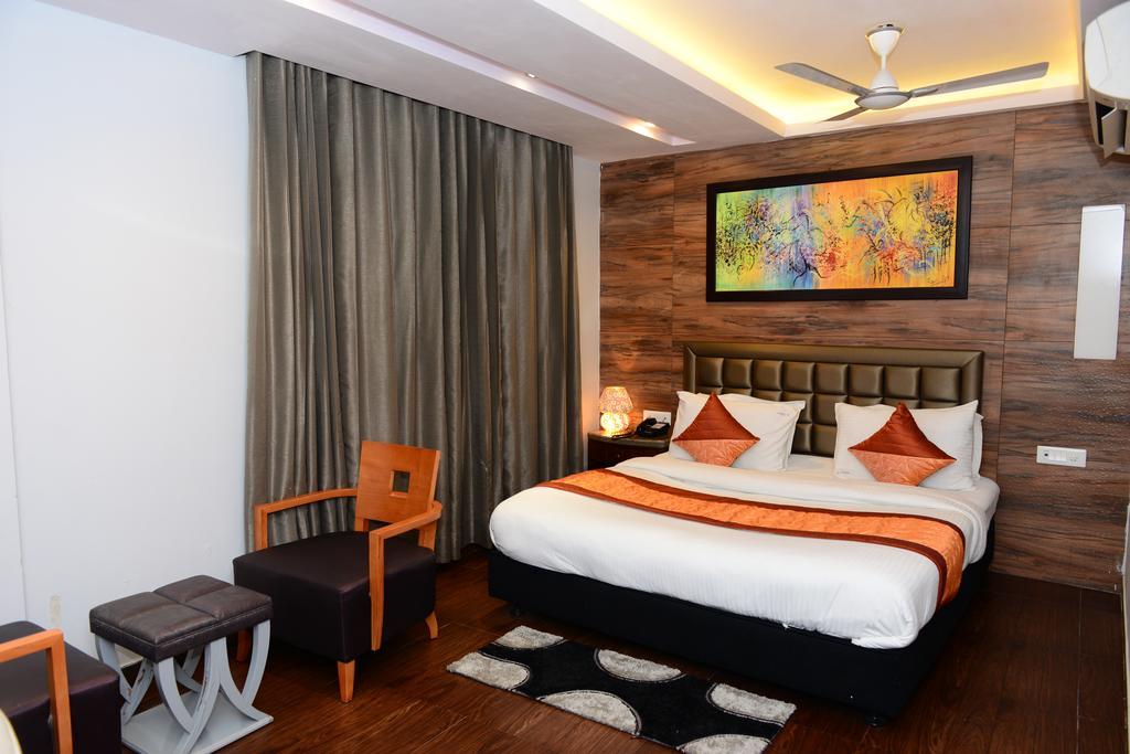 Hotel Cabana @ Pahar Ganj New Delhi Luaran gambar