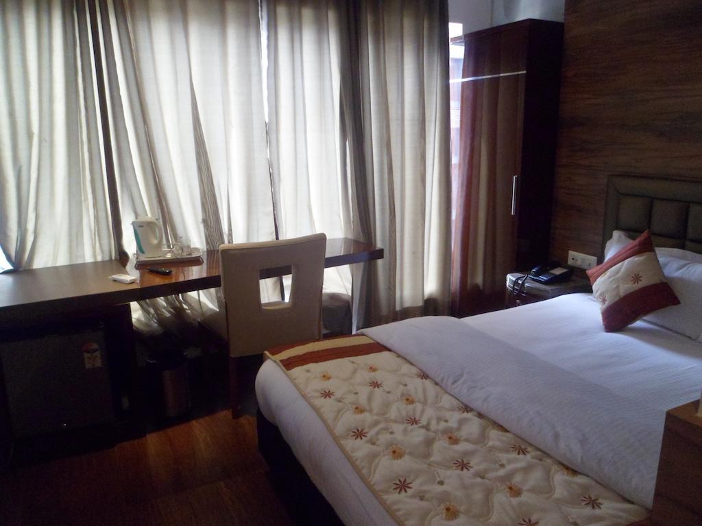 Hotel Cabana @ Pahar Ganj New Delhi Luaran gambar