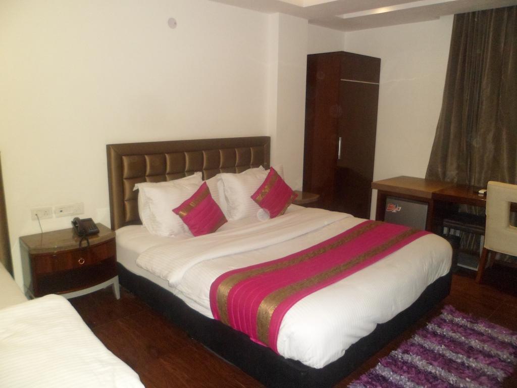 Hotel Cabana @ Pahar Ganj New Delhi Luaran gambar