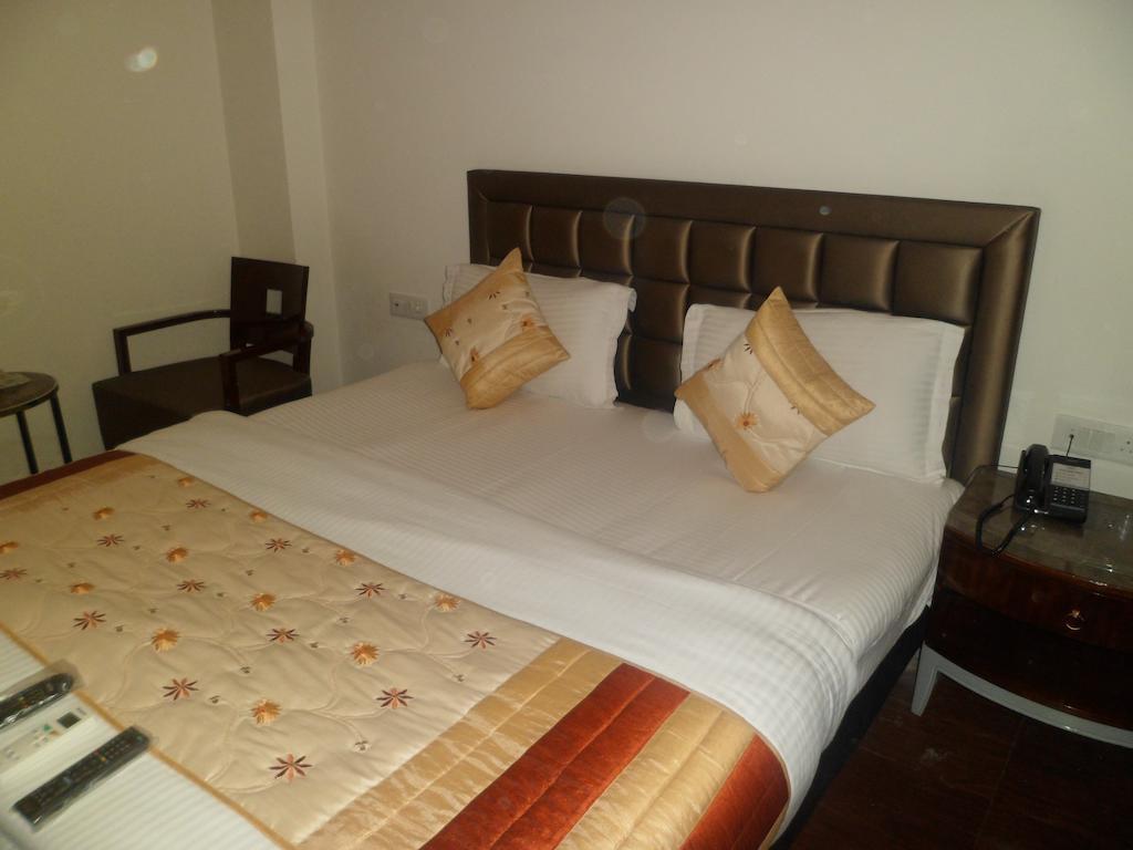 Hotel Cabana @ Pahar Ganj New Delhi Luaran gambar