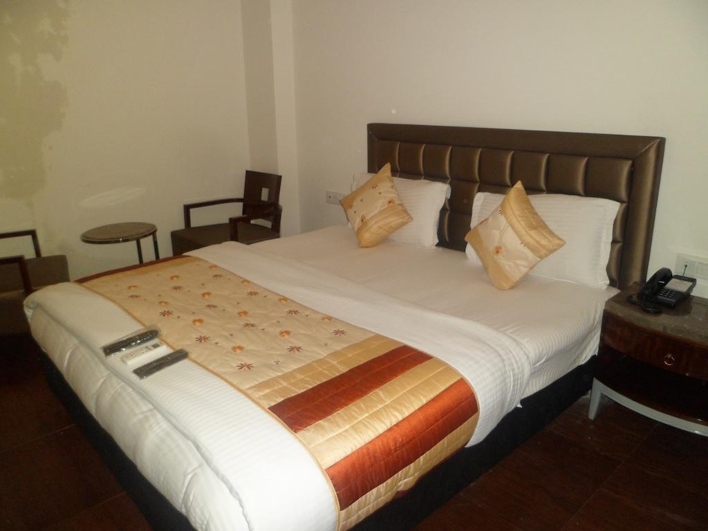 Hotel Cabana @ Pahar Ganj New Delhi Luaran gambar