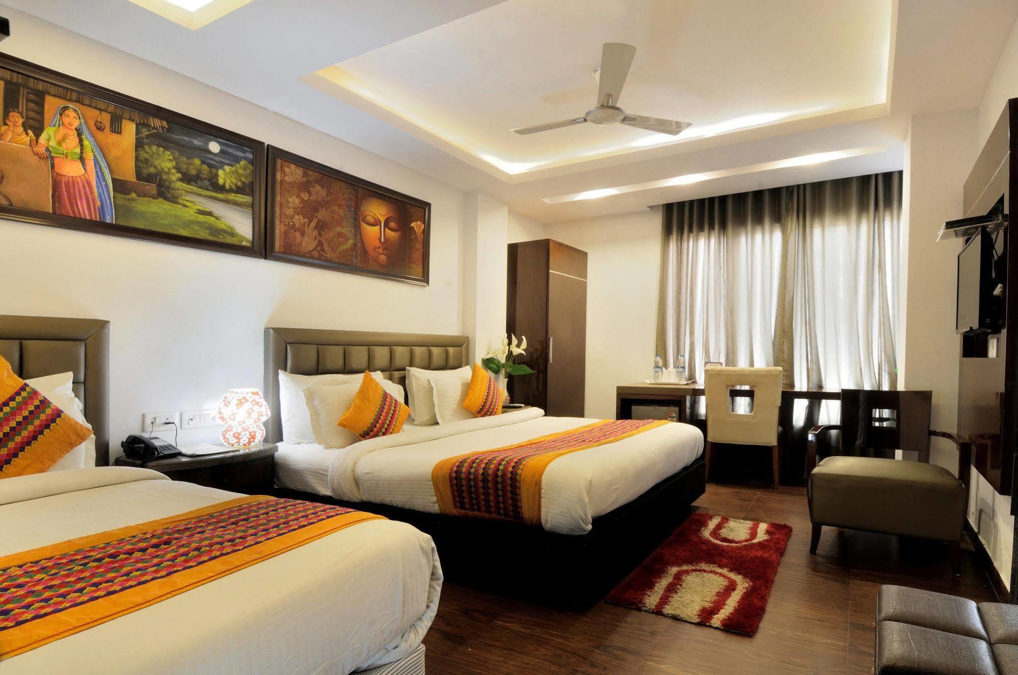 Hotel Cabana @ Pahar Ganj New Delhi Luaran gambar